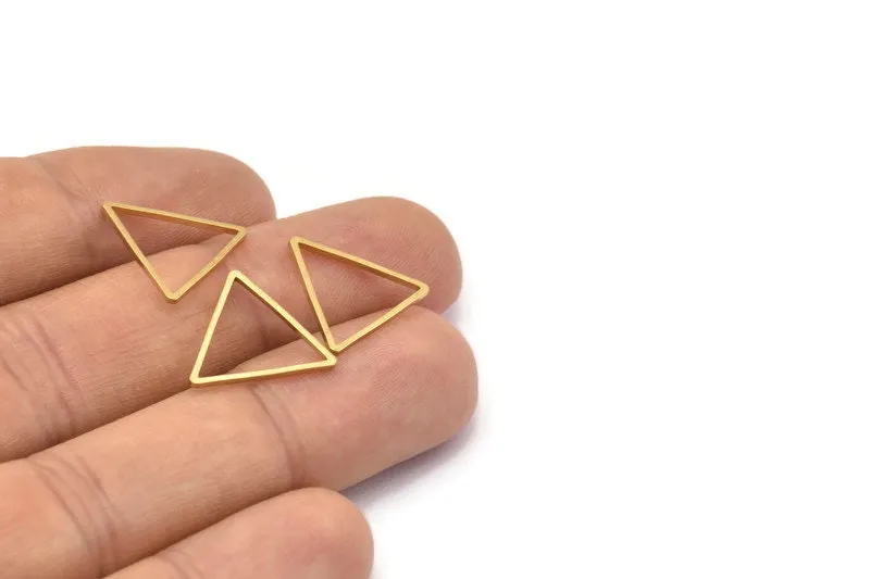 17mm Brass Triangles, 50 Raw Brass Triangles (17x17x17mm) Bs-1123