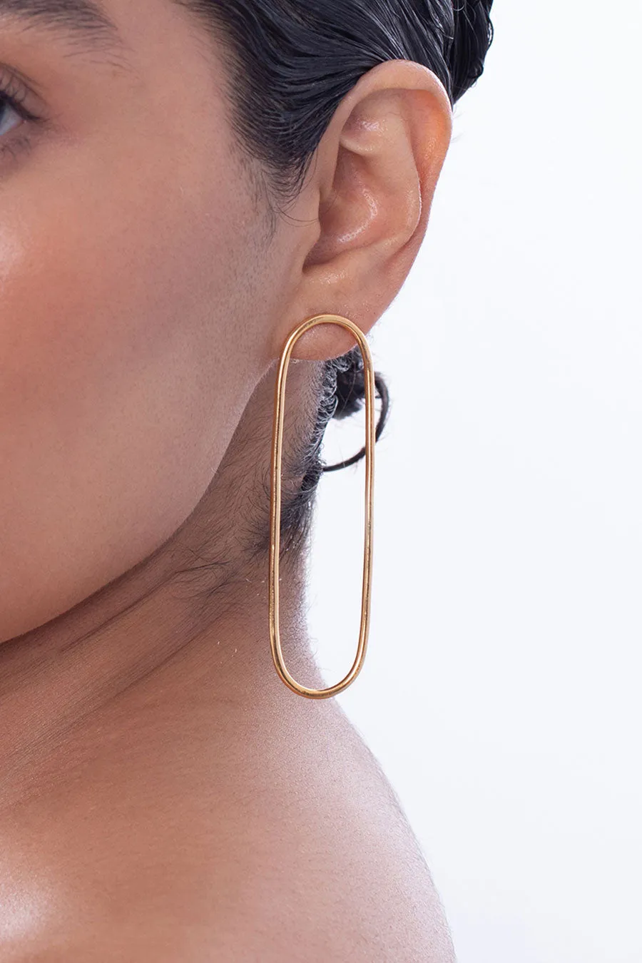 Gold Sleek Oval Hoop Earrings