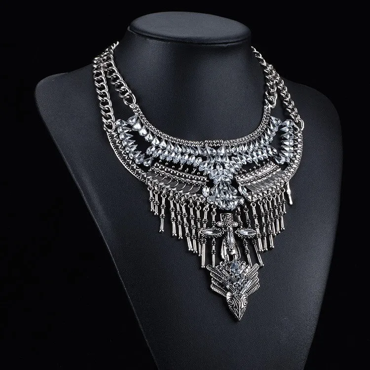 New Popular Fashion Women Vintage Necklace Collar Costume Atmosphere Metal Maxi Statement Necklaces & Pendants