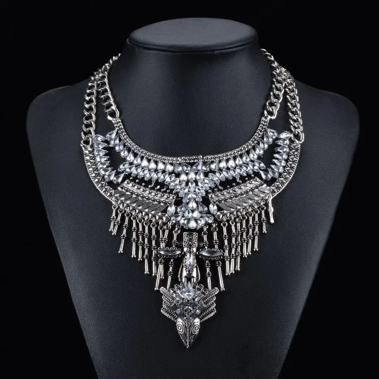 New Popular Fashion Women Vintage Necklace Collar Costume Atmosphere Metal Maxi Statement Necklaces & Pendants