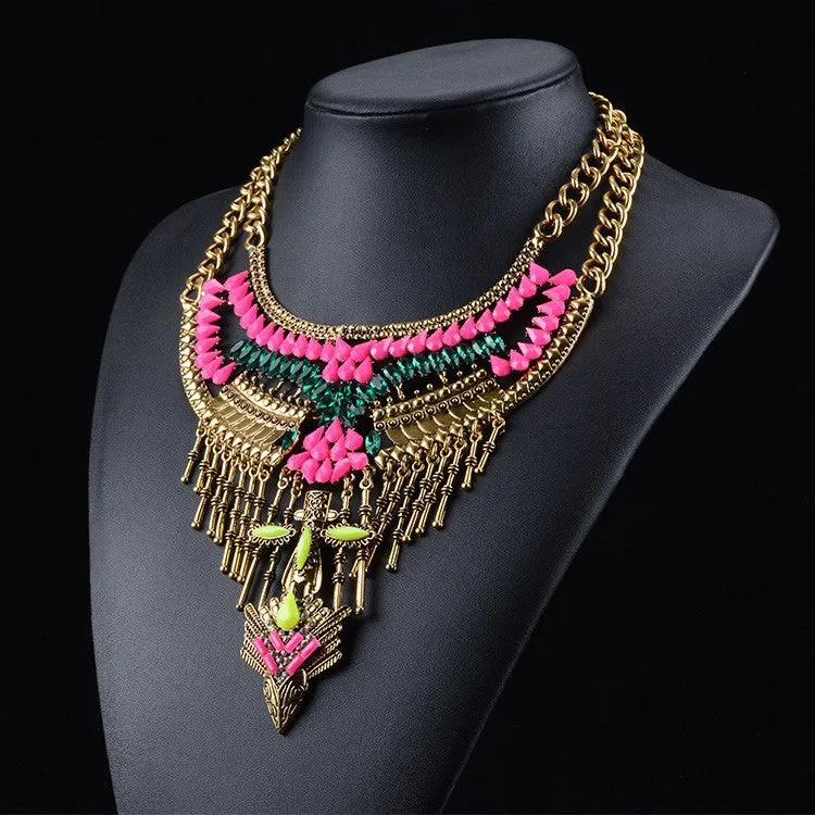 New Popular Fashion Women Vintage Necklace Collar Costume Atmosphere Metal Maxi Statement Necklaces & Pendants