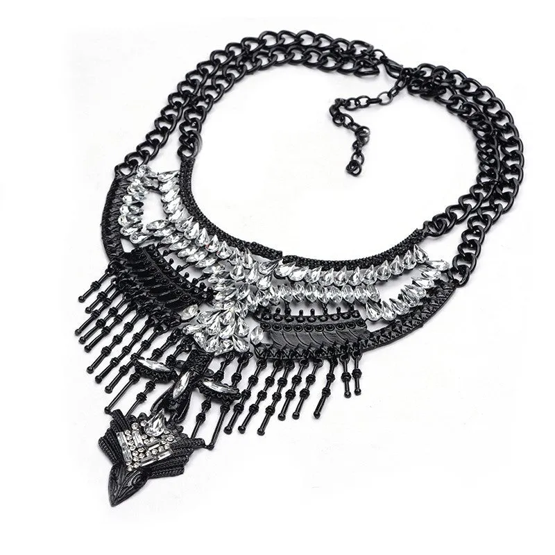 New Popular Fashion Women Vintage Necklace Collar Costume Atmosphere Metal Maxi Statement Necklaces & Pendants