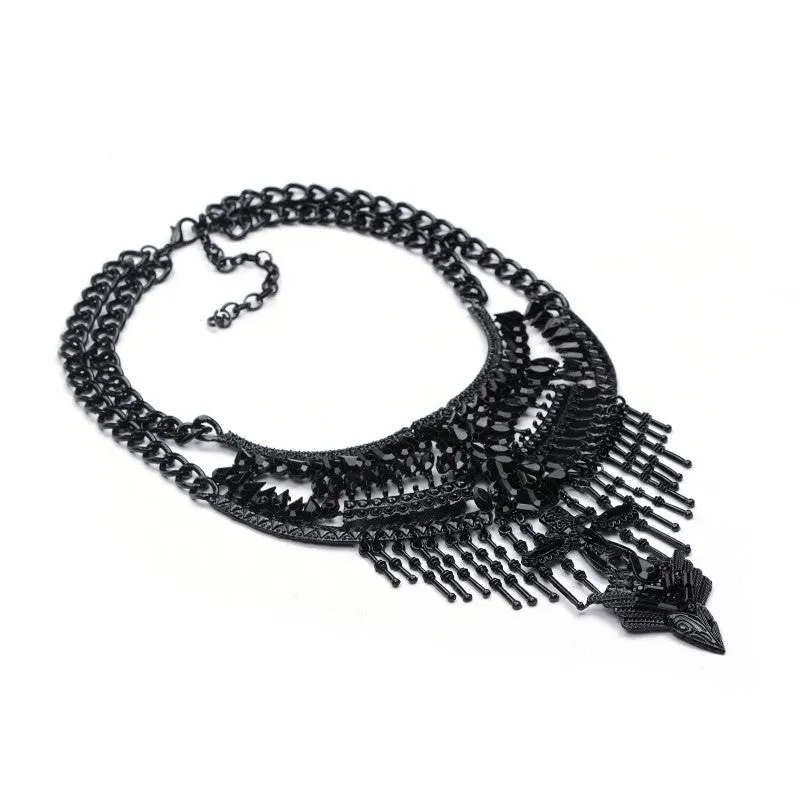 New Popular Fashion Women Vintage Necklace Collar Costume Atmosphere Metal Maxi Statement Necklaces & Pendants