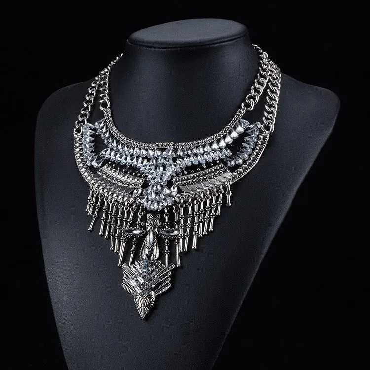 New Popular Fashion Women Vintage Necklace Collar Costume Atmosphere Metal Maxi Statement Necklaces & Pendants