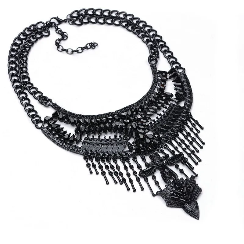 New Popular Fashion Women Vintage Necklace Collar Costume Atmosphere Metal Maxi Statement Necklaces & Pendants