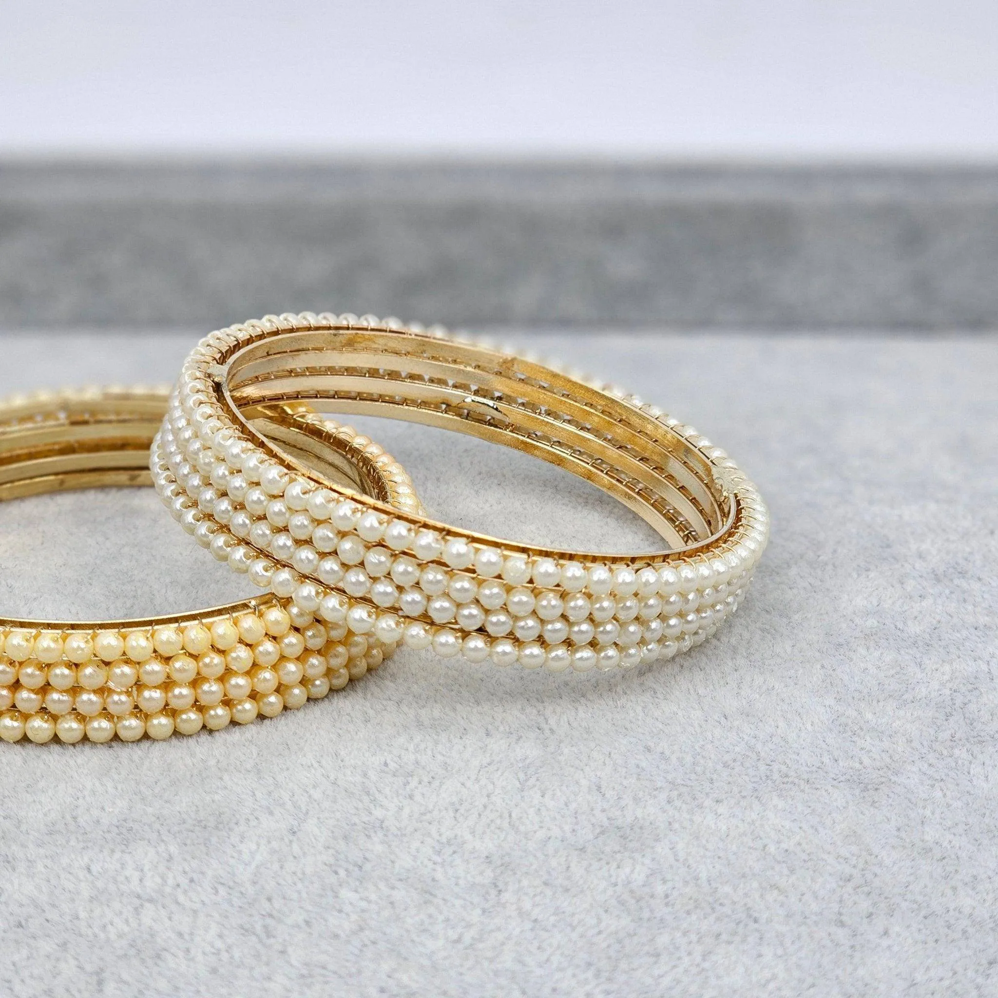 Set of 4 Antique gold Pearl Bangle Set